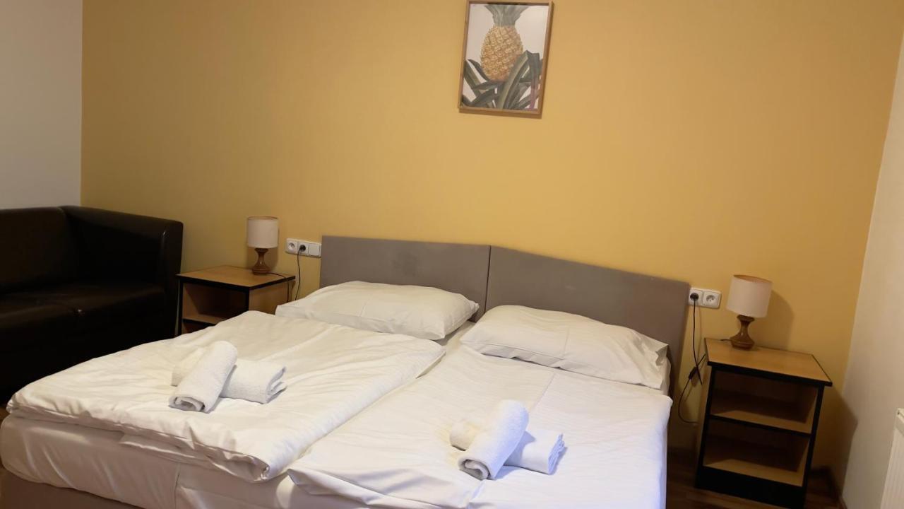 Rozmberk Inn Rozmberk Nad Vltavou Luaran gambar
