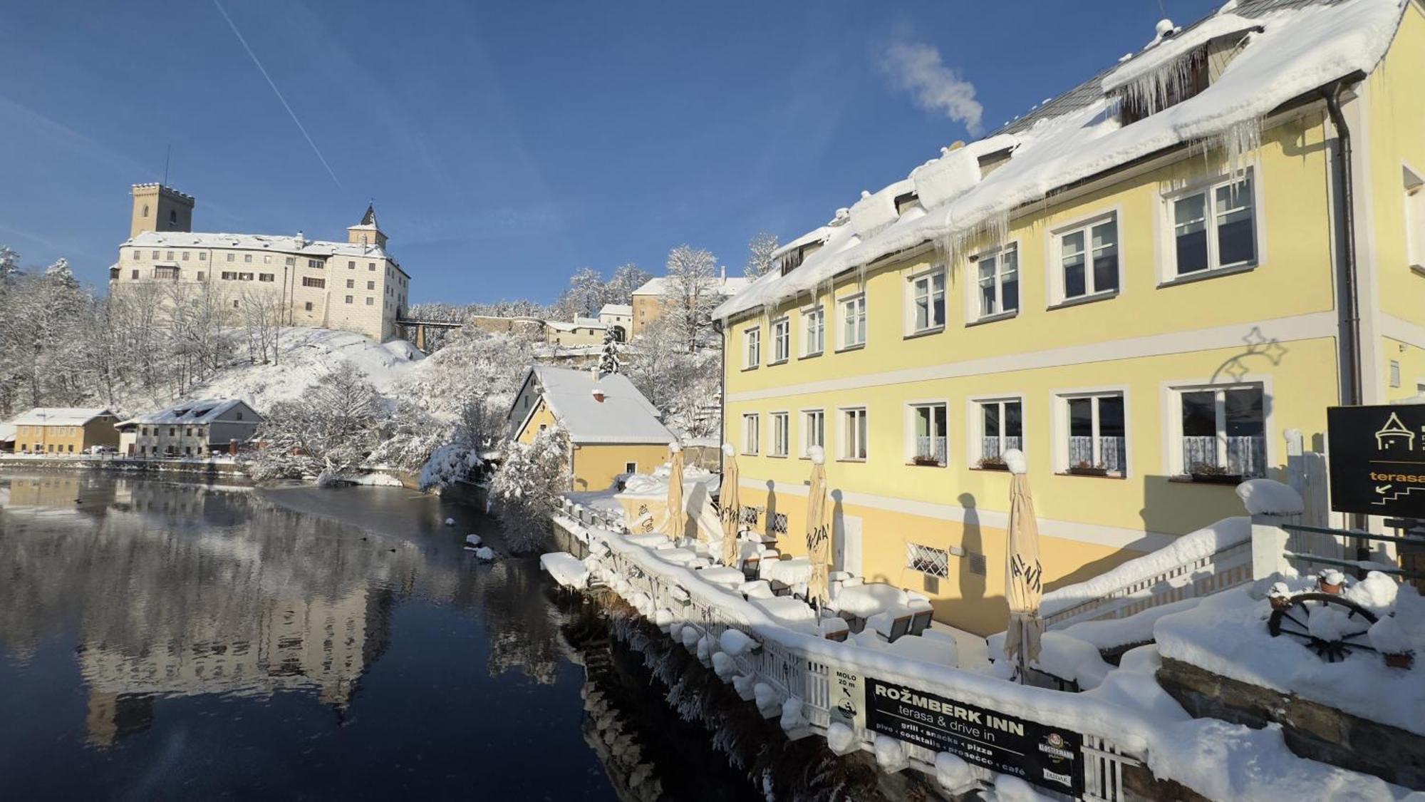 Rozmberk Inn Rozmberk Nad Vltavou Luaran gambar
